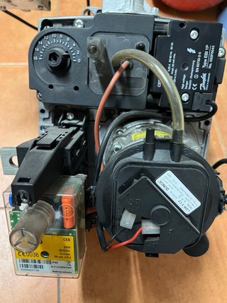 Quemador Gas Cuenod NC4 GX107/8