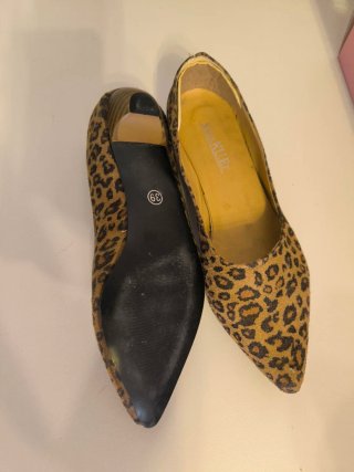 Bailarinas guepardo con tacón (talla 39- es 38'5)