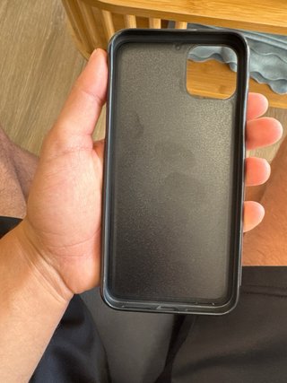 Funda iPhone 11 Pro Max Bad Bunny Magnética