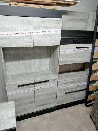 Mueble de salón modular gris y blanco
