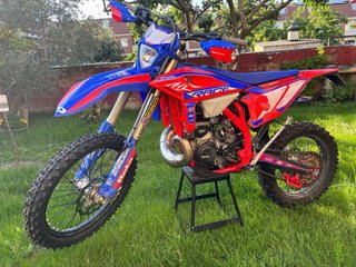 Beta RR 250 Enduro Moto 2025