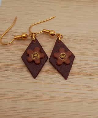 Pendientes.hechos a mano.arcilla polimérica.nuevos