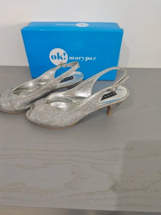 Zapatos de fiesta plateados talla 40