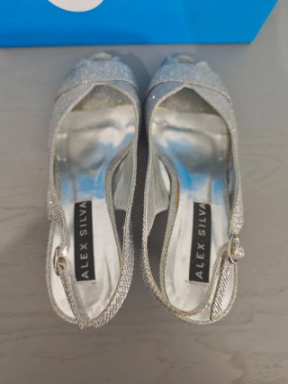 Zapatos de fiesta plateados talla 40