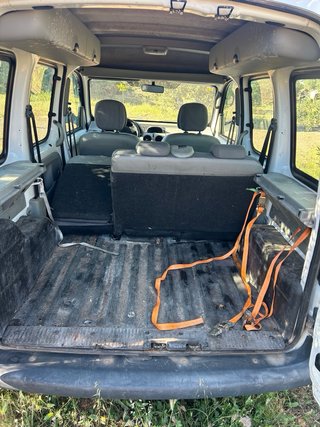 Renault kangoo 2003 GRIPADA NECESITA MOTOR