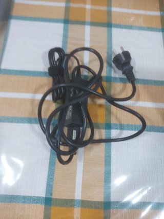 Portátil Samsung. Modelo 530U .  i3.