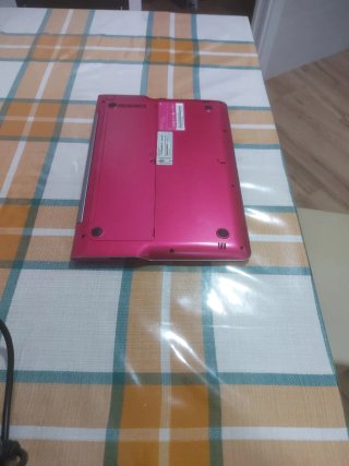 Portátil Samsung. Modelo 530U .  i3.