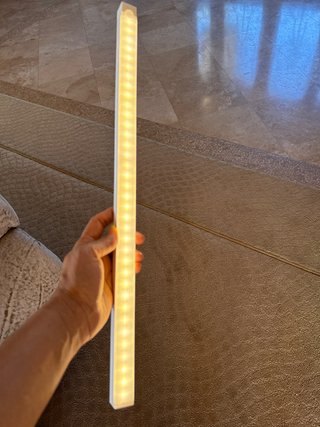 Barra Luce LED Magnetica Ricaricabile con Sensore