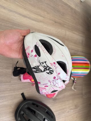 Cascos y protectores patinaje