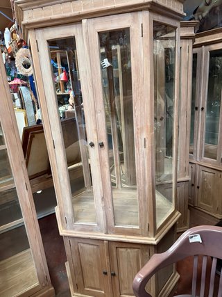 Vitrina Colonial Decape Madera y Cristal