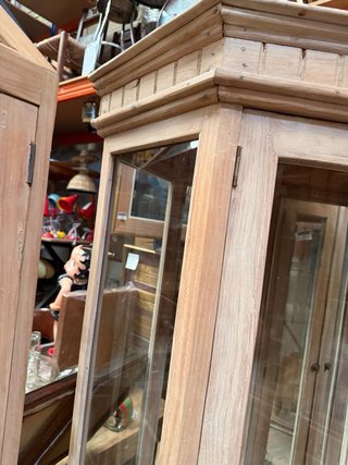 Vitrina Colonial Decape Madera y Cristal