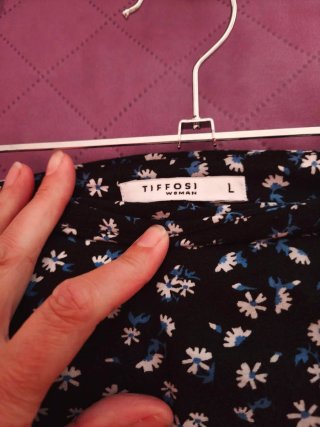 Falda midi estampada floral
