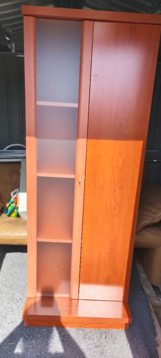 Mobile Scaffale in legno e vetro