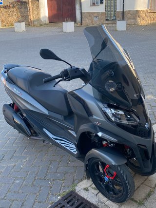 Piaggio MP3 400 Sport 2023