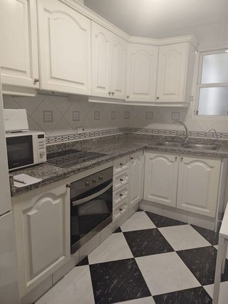 Piso en alquiler en Sector V en Elche
