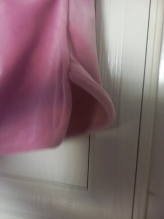 Pantalones cortos rosas de terciopelo