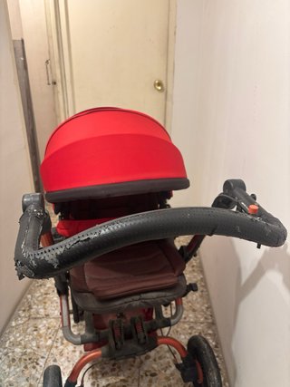 Silla de paseo Jane roja