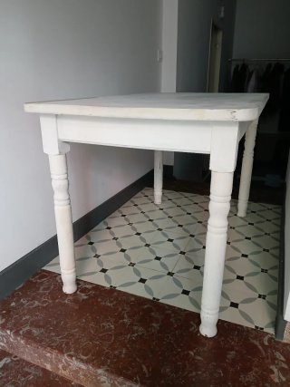 Mesa de roble maciza