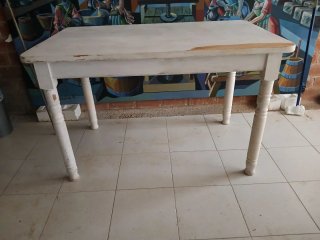 Mesa de roble maciza