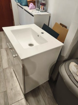 Lavabo de baño de porcelana blanco
