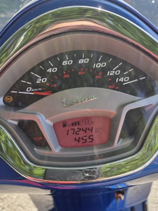 Vespa GTS 300 Azul