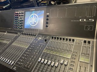 Yamaha CL5 Mesa de Mezclas Digital