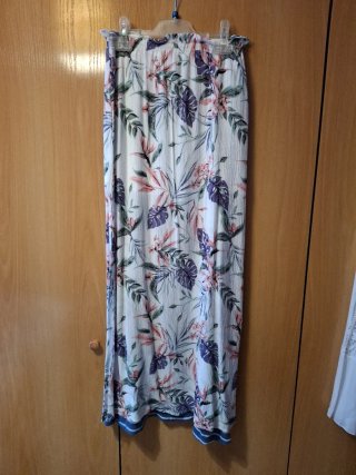 Falda larga estampada floral