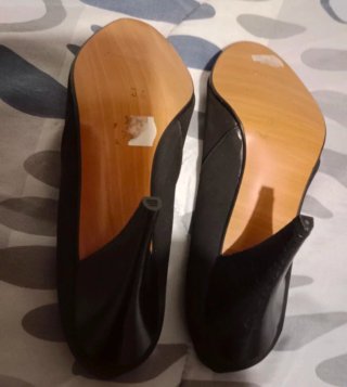Zapatos de tacón negros talla 34