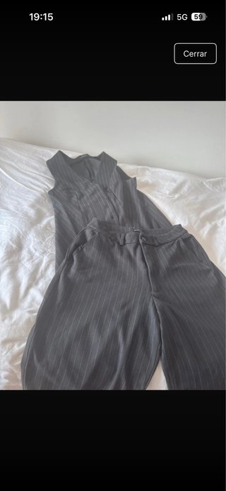 Conjunto Chaleco y Pantalón Gris Parfois