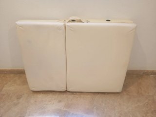 Cama de masaje portátil blanca