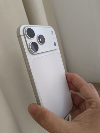 iPhone 17 Pro Max 256GB Plata Como Nuevo