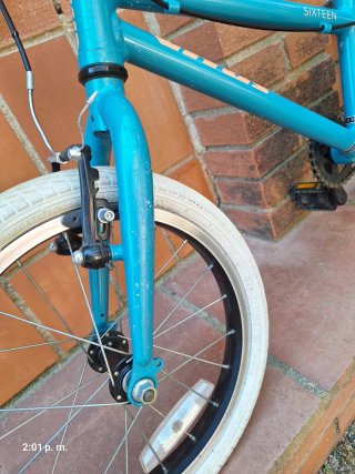 Bicicleta VITUS 16" ligera