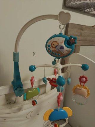 Móvil para cuna con peluches y se regala carrusel
