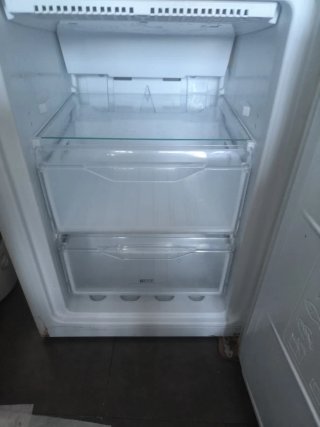 Nevera Indesit