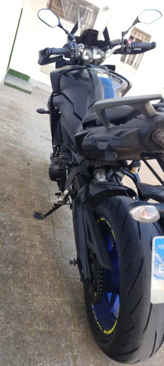 Yamaha Tracer 900 Negra