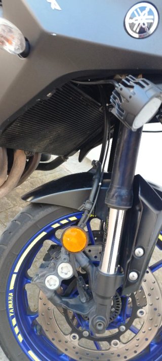 Yamaha Tracer 900 Negra