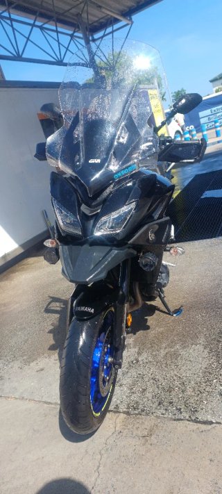 Yamaha Tracer 900 Negra