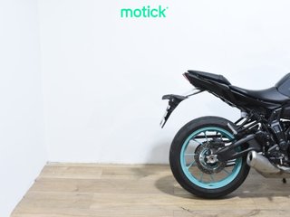YAMAHA MT-07
