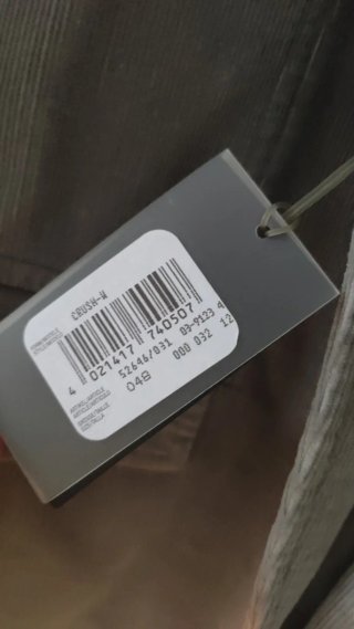 Americana Hugo Boss sin usar con etiquetas