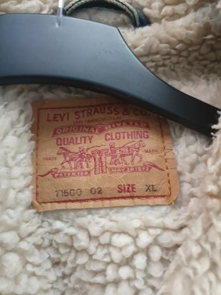 Cazadora Vaquera Levi's Forrada