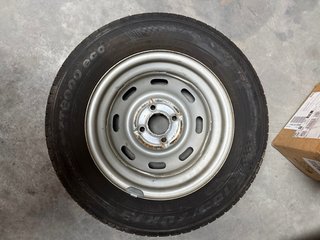 Llantas 13” con neumaticos nuevos
