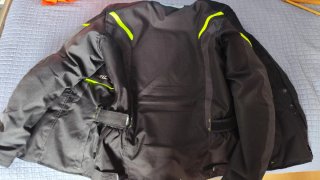 Chaqueta Moto Mujer Negra .Todo tiempo T-48