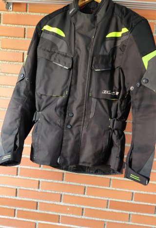 Chaqueta Moto Mujer Negra .Todo tiempo T-48