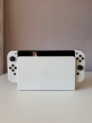 Nintendo Switch OLED Blanca.