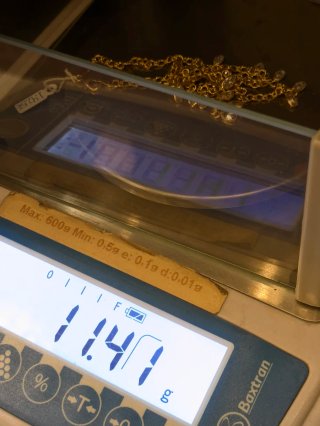 Gargantilla oro 18k con circonitas