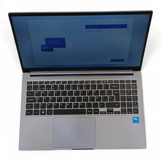 PORTATIL SAMSUNG GALAXY BOOK 4 / 16 GB RAM/ 512 SSD + CAJA + CARGADOR