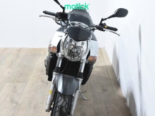 SUZUKI GSR 600