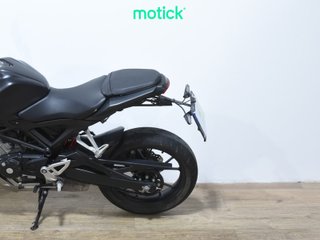 HONDA CB 125 R