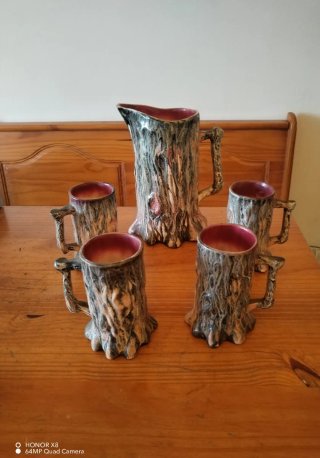 Jarra y 4 tazas estilo tronco