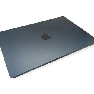 MACBOOK AIR M4 15" 256GB 16 RAM CON CAJA COMPLETA